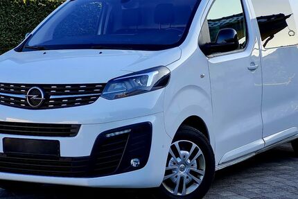 Opel Vivaro 110.000 km 19.899 € Bad Lippspringe 33175