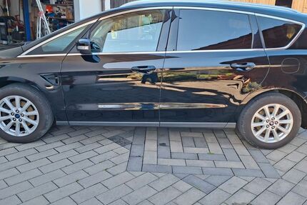 Ford S-Max 105.000 km 13.500 &euro; Pfaffing 83539