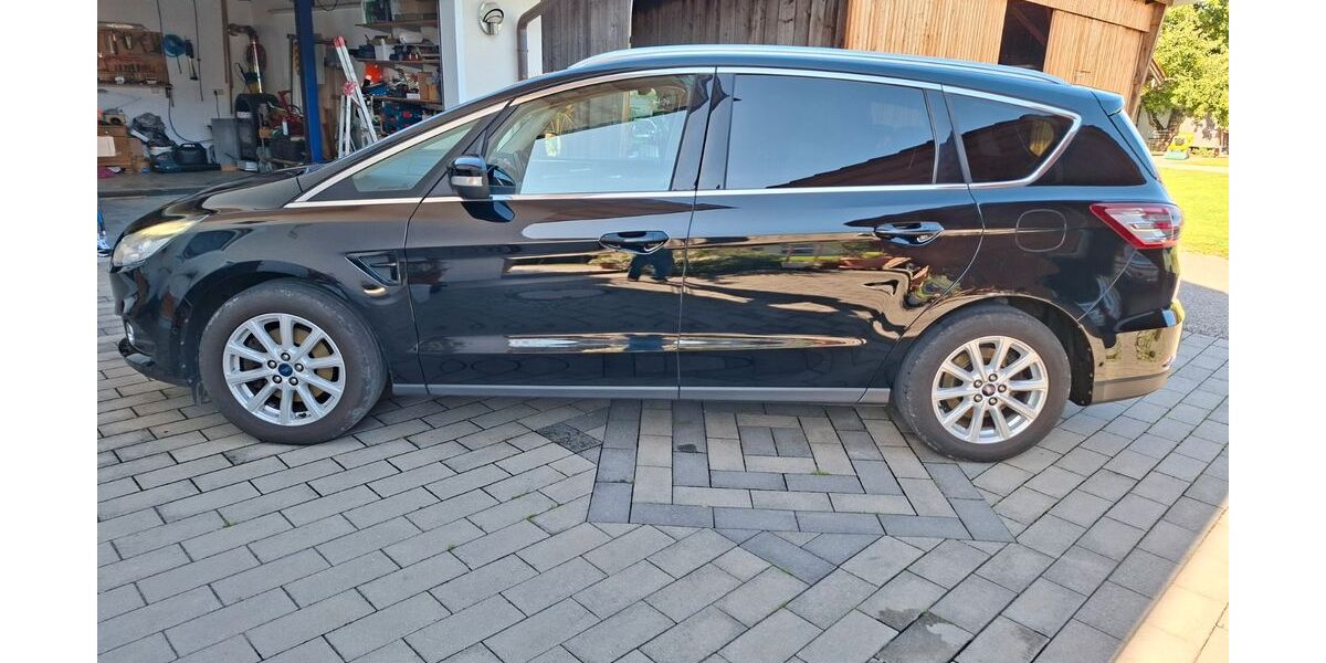 Ford S-Max 105.000 km 13.500 &euro; Pfaffing 83539