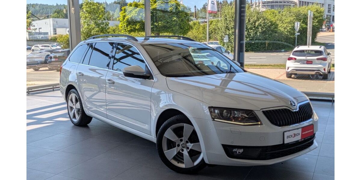 Skoda Octavia 153.000 km 11.450 &euro; Naila 95119