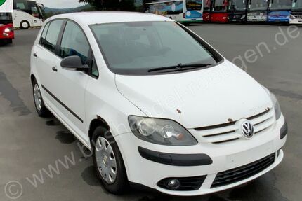VW Golf 425.711 km 4.641 € Untersteinach bei Kulmbach 95369