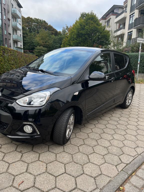 Hyundai i10 87.426 km 7.000 € Hamburg 22763