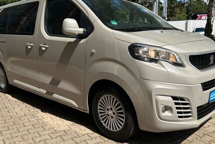 Peugeot Traveller 88.921 km 14.850 &euro; Köln 51069