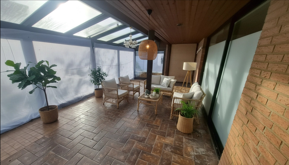 Großes Haus zur Zwischennutzung Wohnen oder Lager 18 Monate 5 zimmer