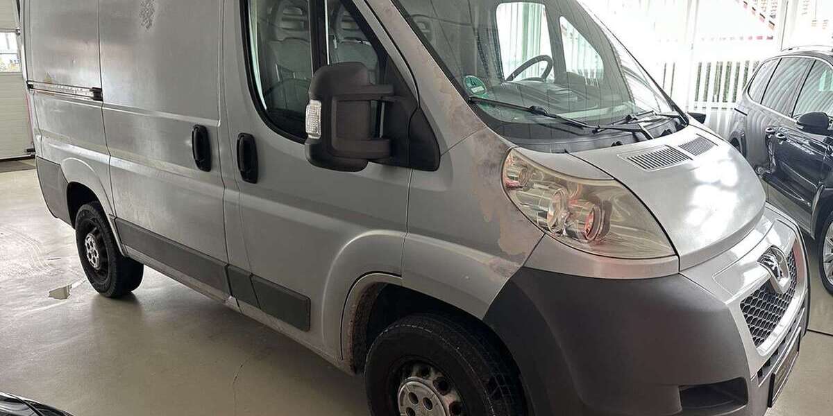Peugeot Boxer 212.000 km 4.700 &euro; Hechingen-Bechtoldsweiler 72379