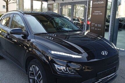 Hyundai KONA 29.505 km 18.590 &euro; Traunstein 83278
