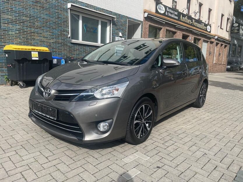 Toyota Verso 35.000 km 16.900 € Saarbrücken - Burbach 66115