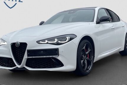 Alfa Romeo Giulia 15.500 km 48.900 &euro; Gettorf / Kiel 24214