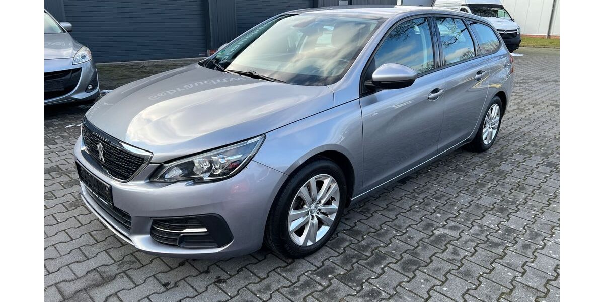 Peugeot 308 150.000 km 7.500 &euro; Jaderberg 26349