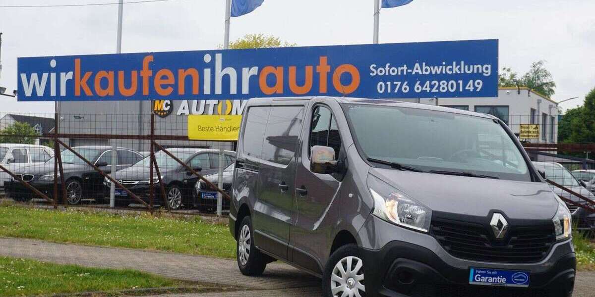 Renault Trafic 111.000 km 12.699 &euro; Kempen 47906