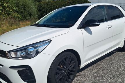 Kia Rio 91.000 km 11.800 &euro; Hamburg 22147