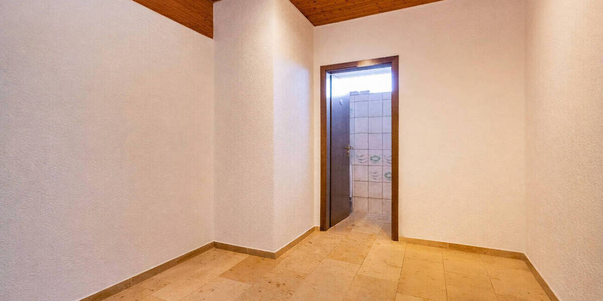 Einfamilienhaus Teningen - 8 Zimmer, 189 m&sup2;, 747.000&euro; | Angebot:26306159