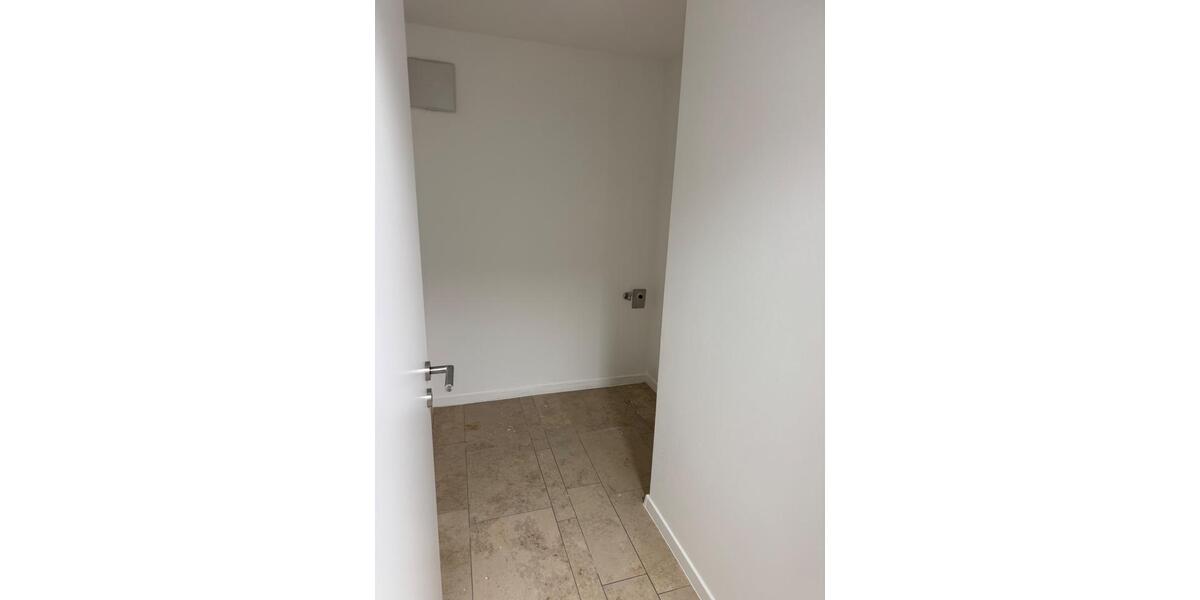Etagenwohnung Fulda - 4 Zimmer, 113 m&sup2;, 1.500&euro; | Angebot:26019505