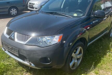 Mitsubishi Outlander 323.000 km 3.700 &euro; LAHR 77933