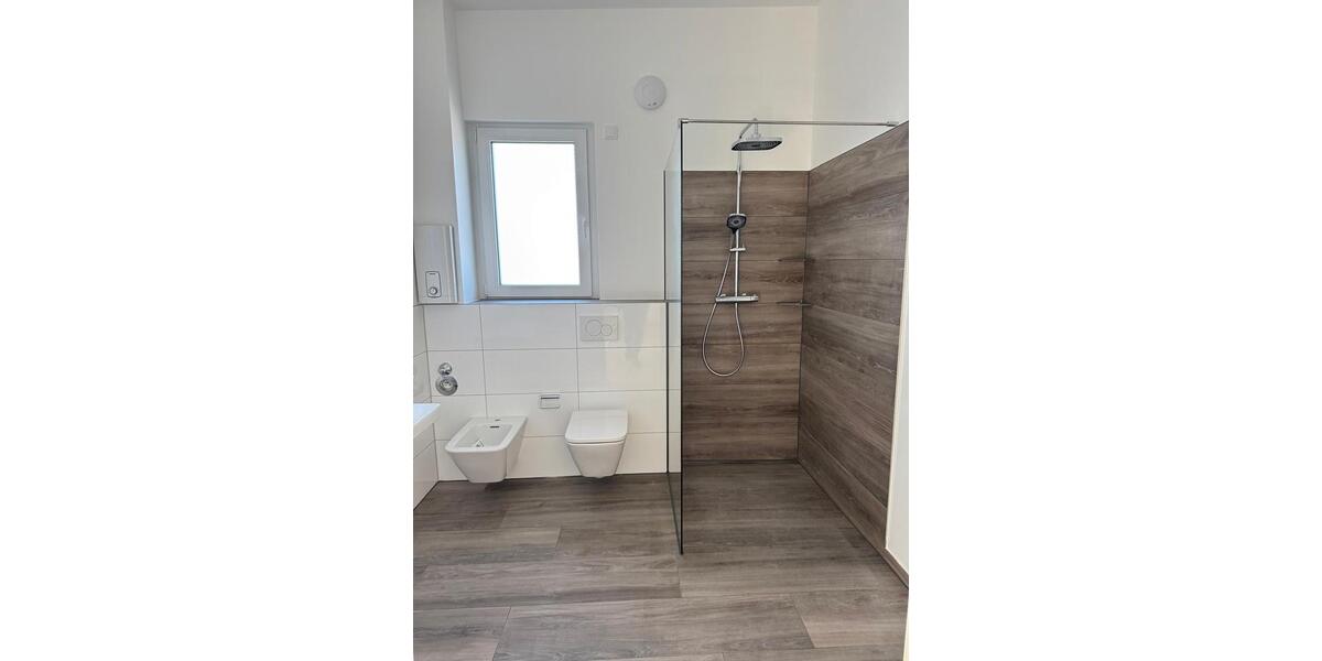 Einfamilienhaus Flammersfeld - 3 Zimmer, 105 m&sup2;, 1.260&euro; | Angebot:25646960