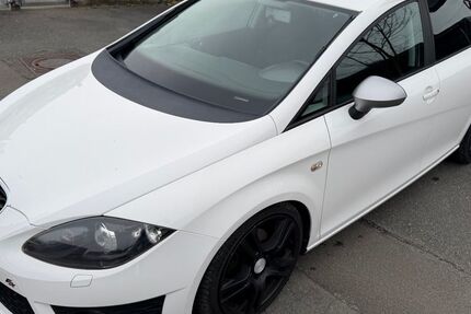 Seat Leon 165.526 km 6.399 &euro; Bielefeld 33607