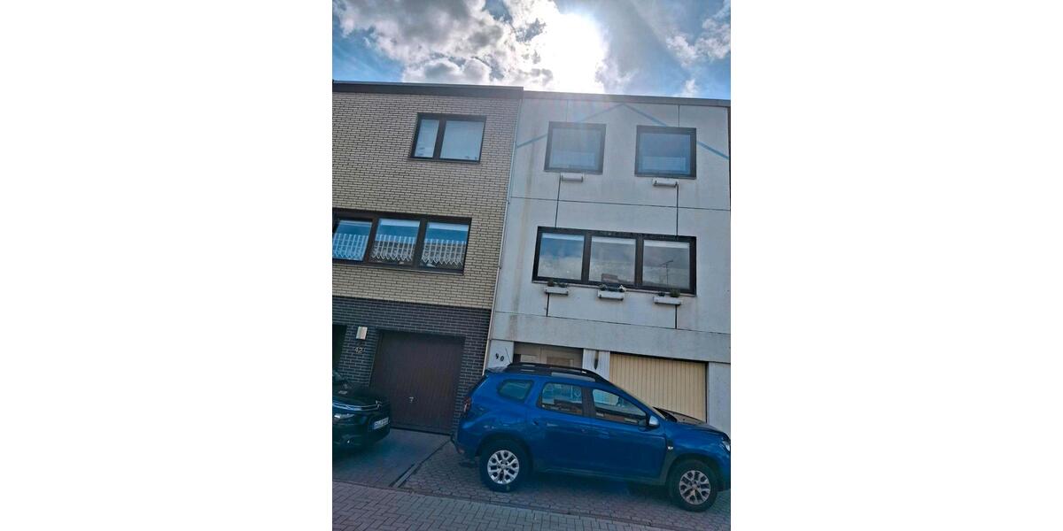 Reihenhaus Jüchen - 5 Zimmer, 135 m&sup2;, 249.000&euro; | Angebot:27075114