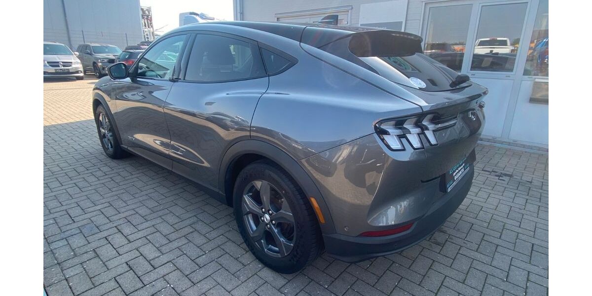 Ford Mustang Mach-E 36.214 km 29.990 &euro; Erlensee 63526