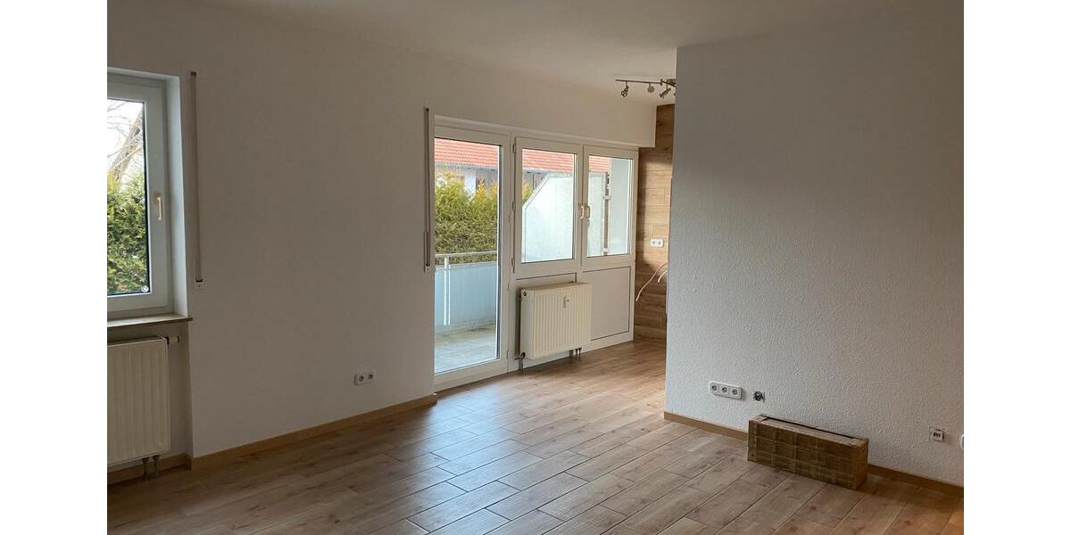 Erdgeschoßwohnung Trossingen - 1 Zimmer, 33 m&sup2;, 450&euro; | Angebot:25403264