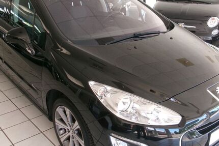 Peugeot 308 211.700 km 5.795 &euro; Diepholz 49356