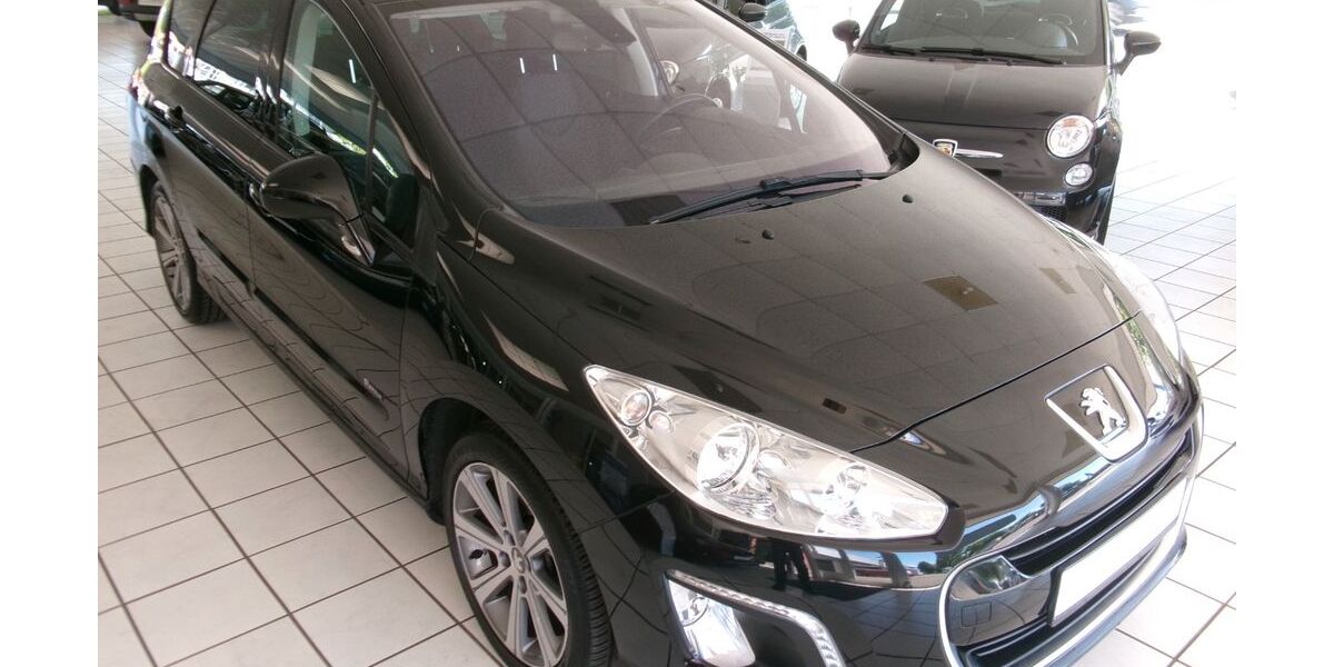 Peugeot 308 211.700 km 5.795 &euro; Diepholz 49356