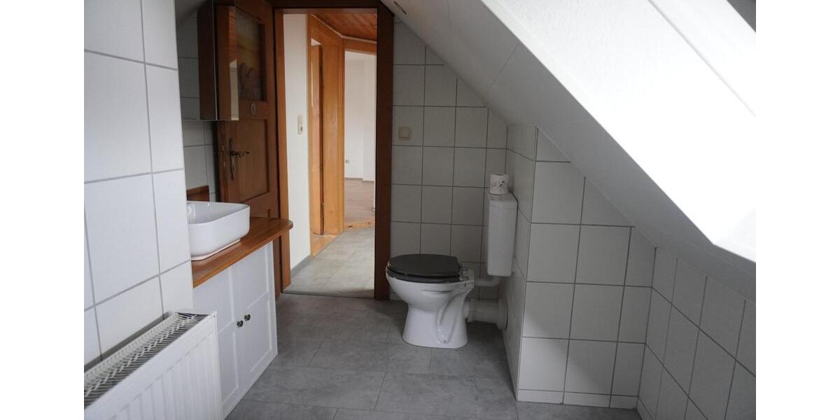 3 Zimmer DG-Wohnung Sennfeld ab 01.02.26 3 zimmer