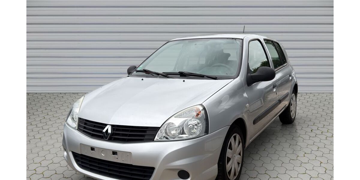 Renault Clio 159.660 km 2.399 &euro; Neitersen 57638