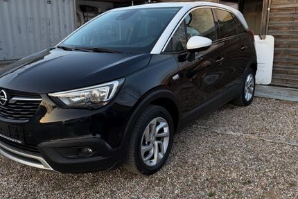 Opel Crossland (X) 44.000 km 11.490 &euro; Berlin 12305