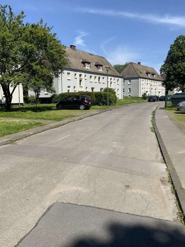 Wohnung zum Mieten in Bochum 369 € 43.92 m²