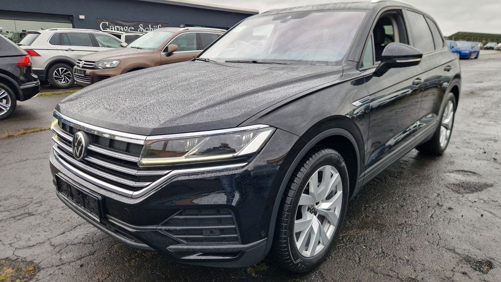 VW Touareg 120.000 km 37.599 &euro; Fuldatal (Kassel) 34233