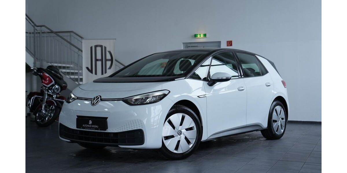 VW ID.3 20.229 km 17.990 &euro; Wildau 15745