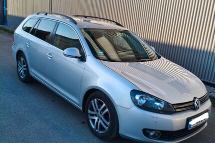 VW Golf 209.000 km 4.200 &euro; Hessisch Oldendorf 31840