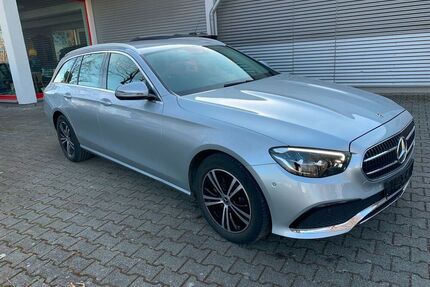 Mercedes E 220