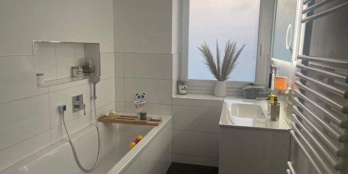 Etagenwohnung Fürth Südstadt - 4 Zimmer, 85 m&sup2;, 310.000&euro; | Angebot:25319407