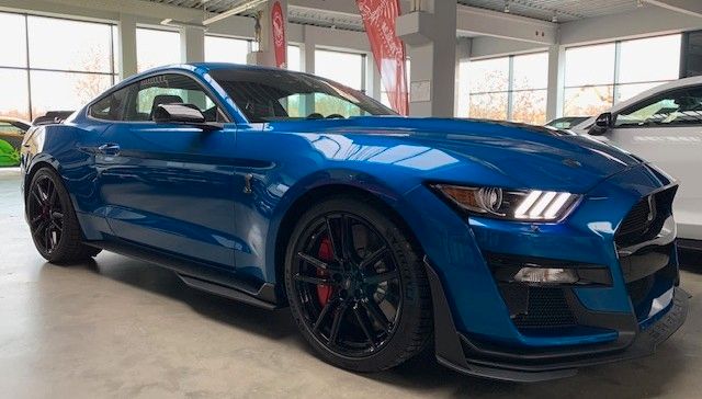 Ford Mustang 30.600 km 104.900 &euro; München 81677