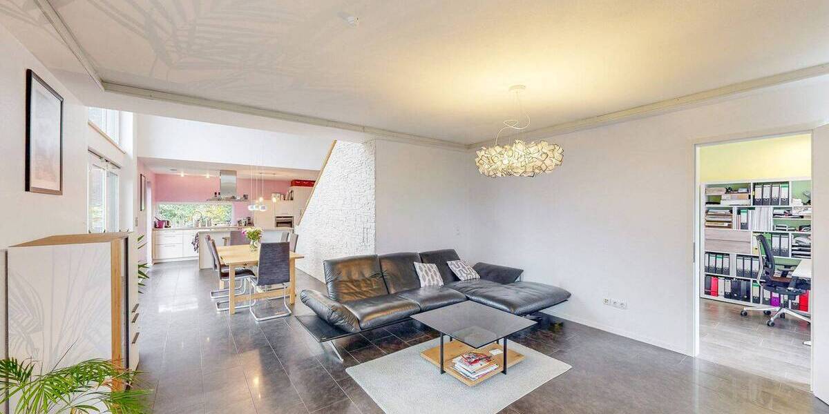 Einfamilienhaus Lohr am Main Sackenbach - 5 Zimmer, 161 m&sup2;, 670.000&euro; | Angebot:26867659