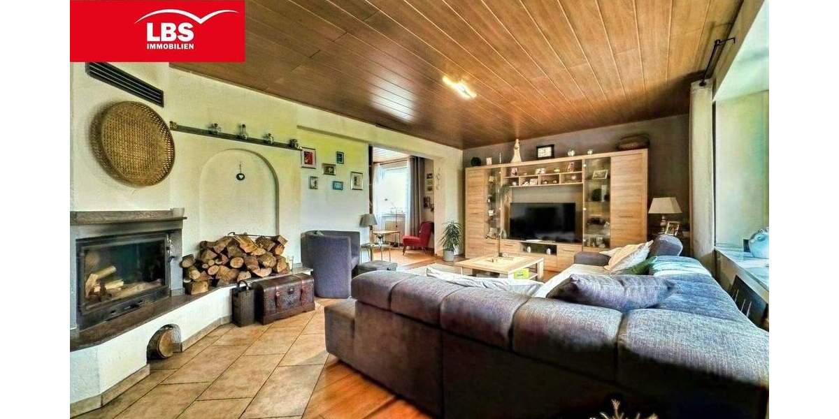 Idylle & Raum: Teilsaniertes Ein-Zweifamilienhaus in kleiner Nachbarschaft 7 zimmer