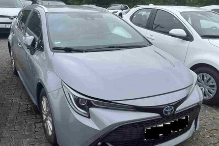 Toyota Corolla 87.000 km 21.990 &euro; Cham 93413