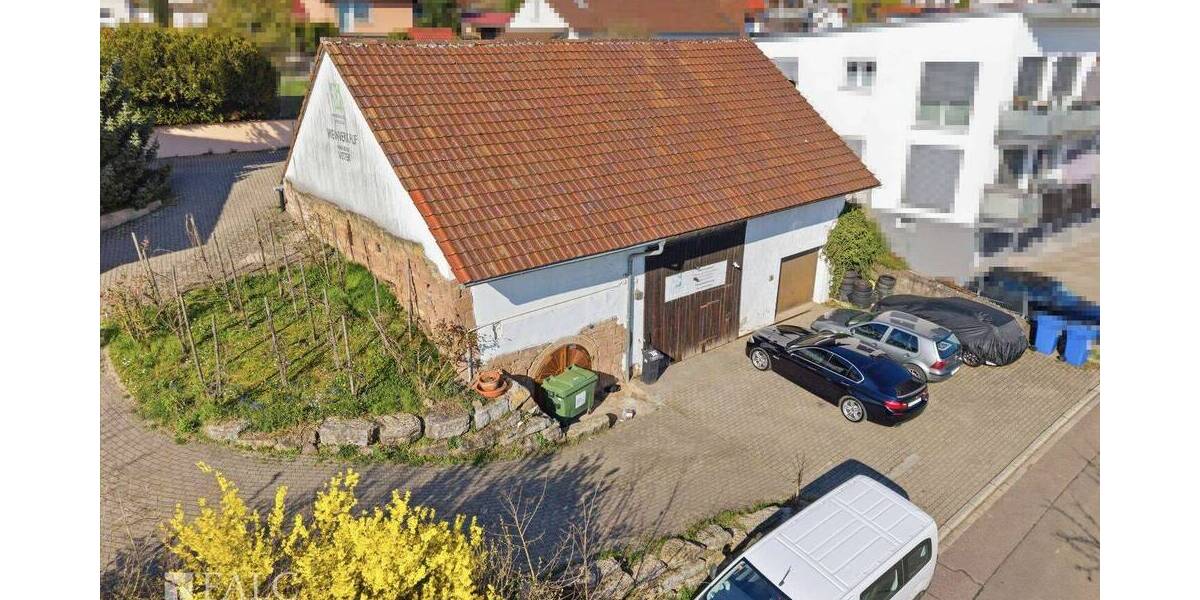 Mehrfamilienhaus, Wohnhaus Östringen Tiefenbach - 9 Zimmer, 220 m&sup2;, 750.000&euro; | Angebot:26160521