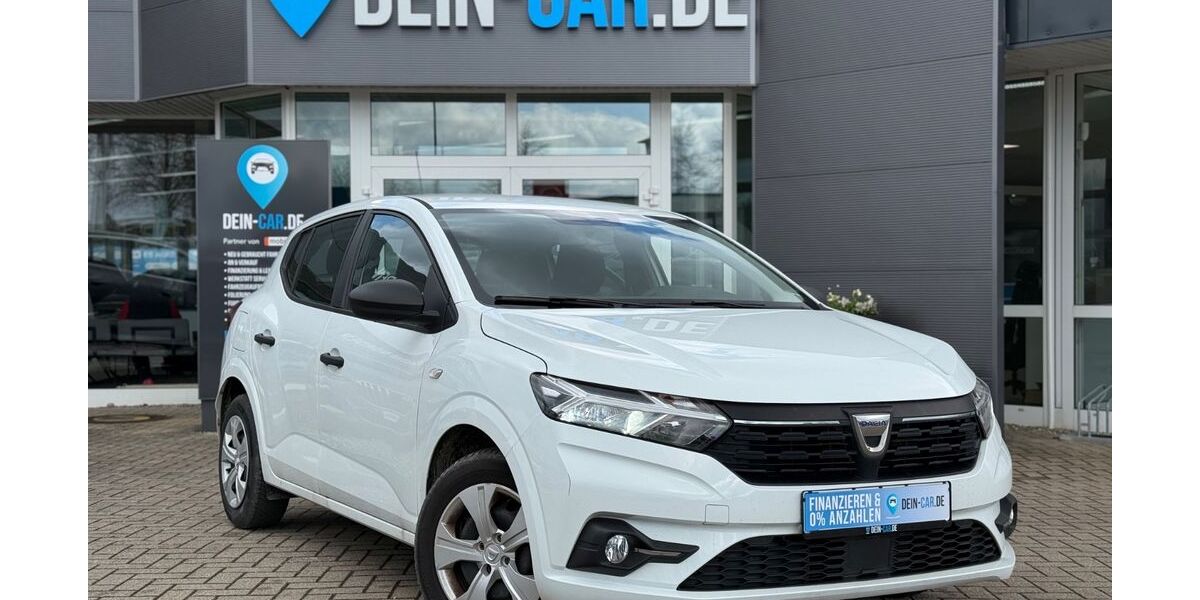 Dacia Sandero 11.000 km 11.990 &euro; Grevesmühlen 23936