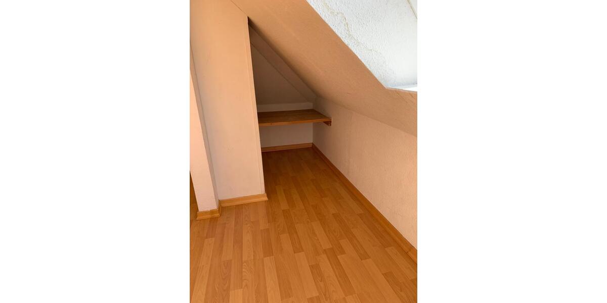 Dachgeschoßwohnung Bremen Findorff - 1 Zimmer, 25 m&sup2;, 530&euro; | Angebot:26689164