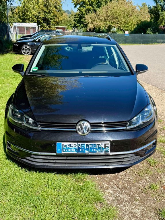 VW Golf 97.650 km 17.500 € Kelheim 93309