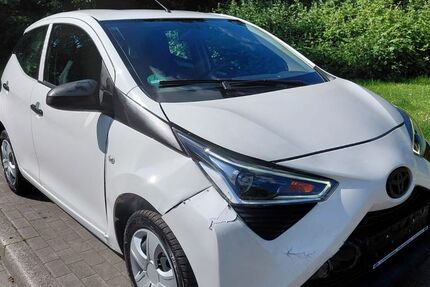 Toyota Aygo (X) 99.000 km 6.499 &euro; Gelsenkirchen 45889