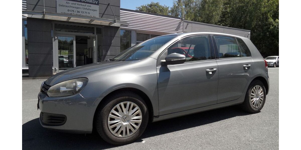 VW Golf 213.000 km 2.590 &euro; Helmbrechts 95233