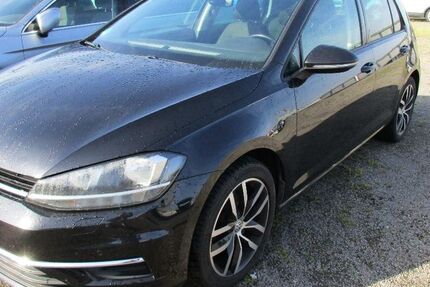 VW Golf 104.500 km 12.690 &euro; Lastrup 49688