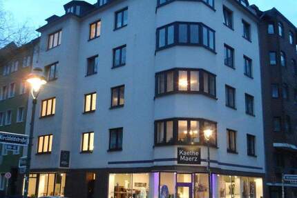 Friedrichstadt ruhig und zentral, 2 Zimmer KüDiBa mit kleinem Balkon, möbliert 2 zimmer