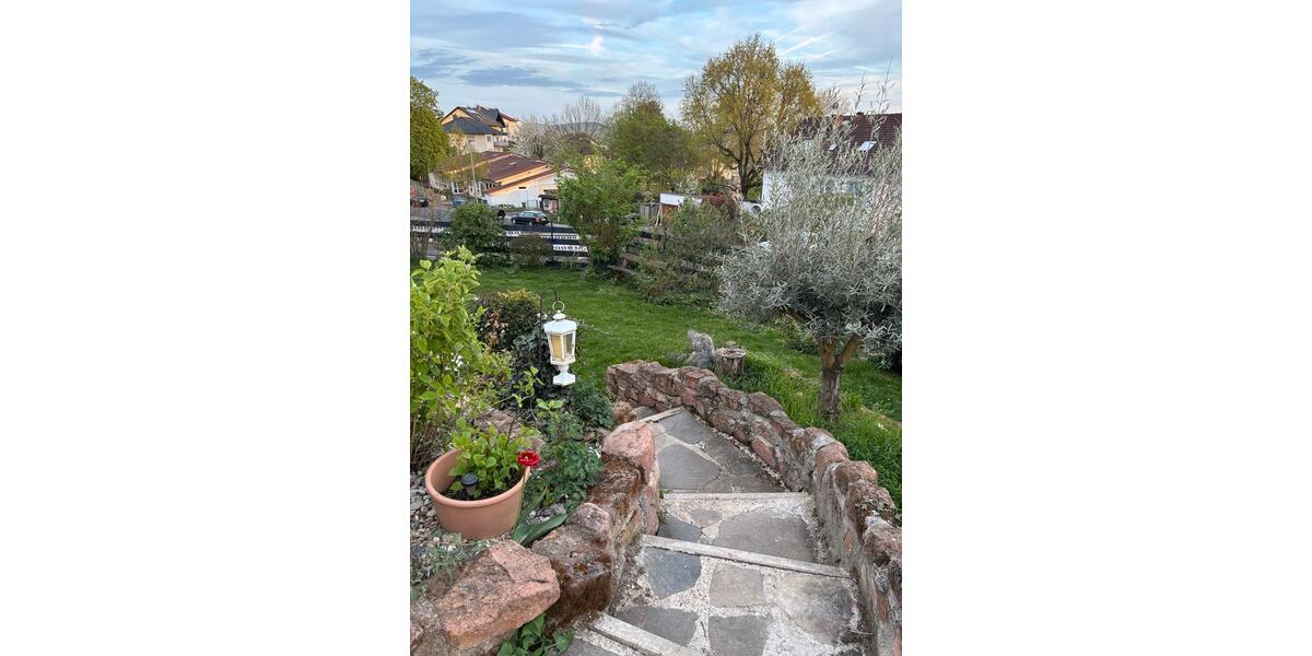 Einfamilienhaus Gründau - 5 Zimmer, 145 m&sup2;, 545.000&euro; | Angebot:27092576