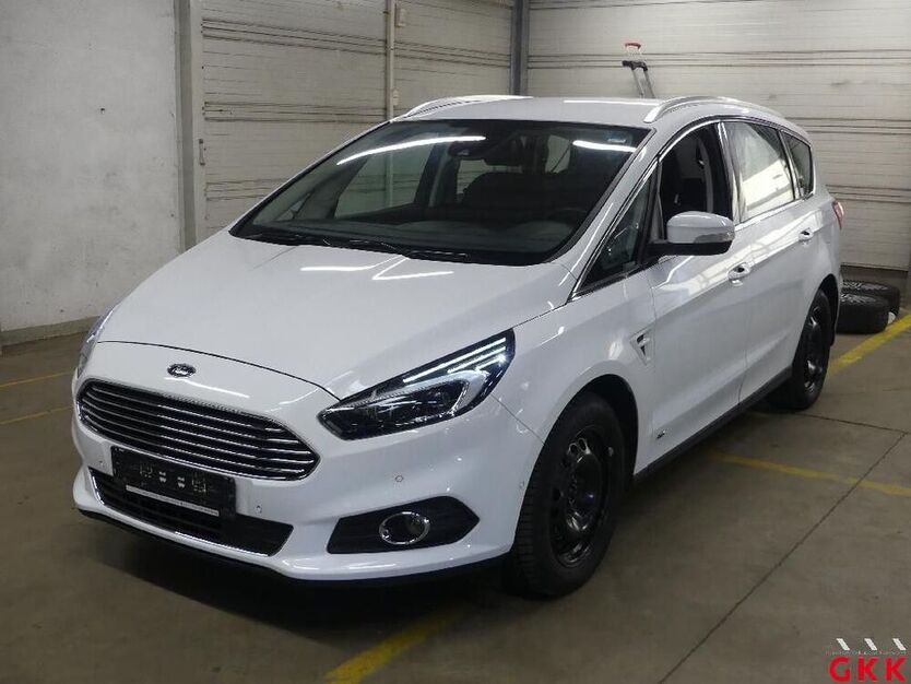 S-Max