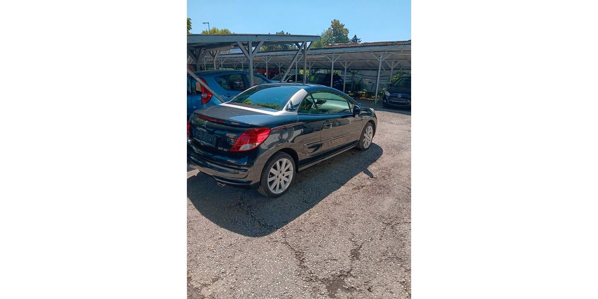 Peugeot 207 216.000 km 2.950 &euro; München 81243