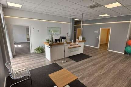 Einzelhandel in Dietzenbach 549.000 € 190 m² zimmer